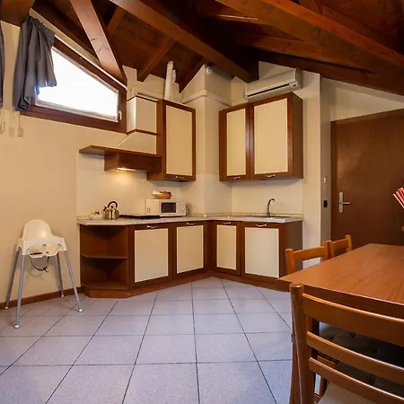 Antico Pozzo Lägenhetshotell 4*